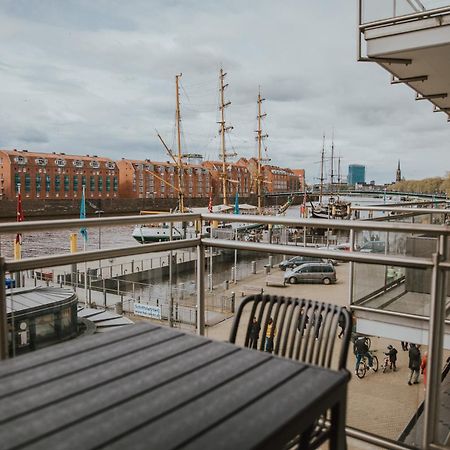 Moderne Wohnung Mit Weserblick Und Uferpromenade Bremen Luaran gambar