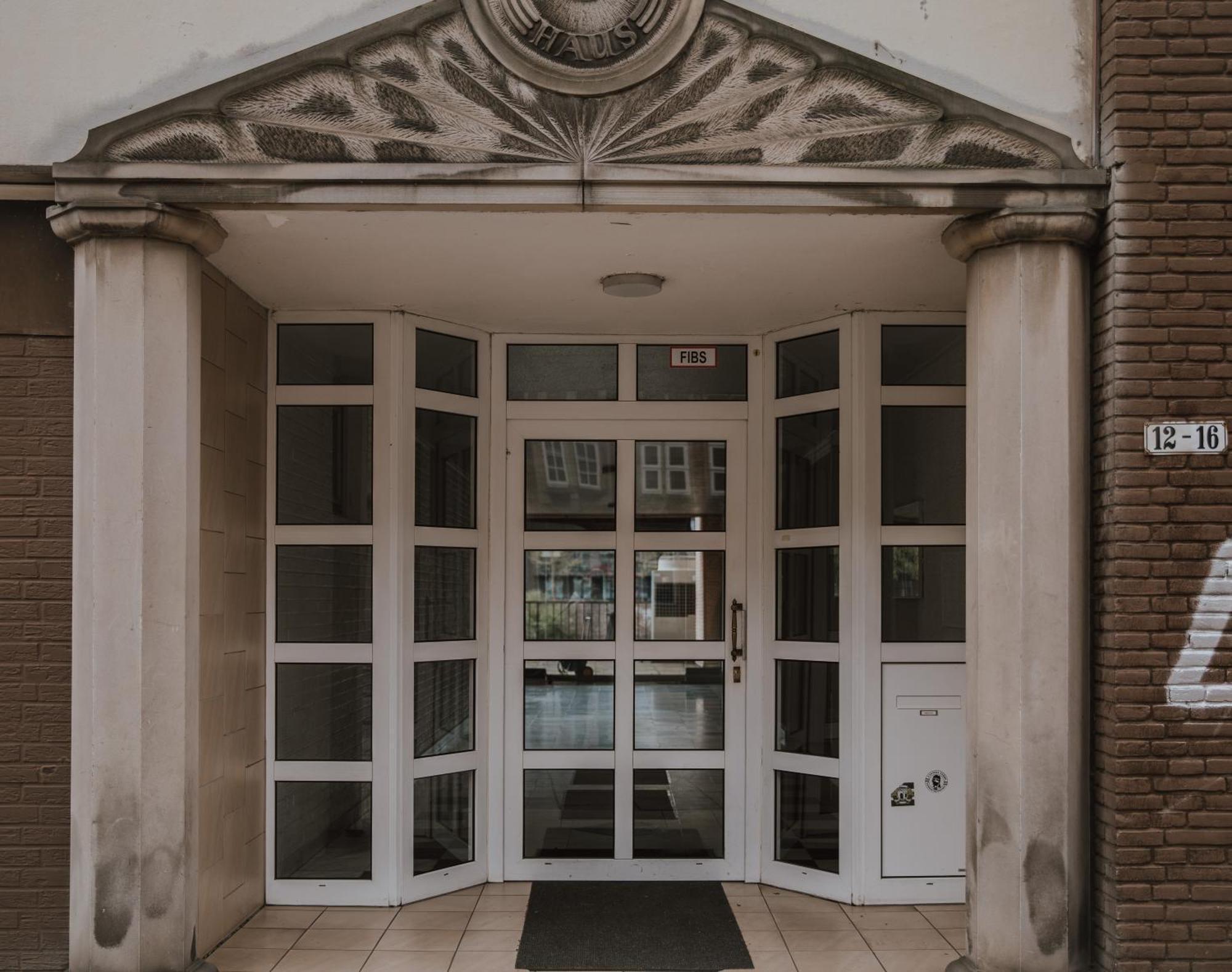 Moderne Wohnung Mit Weserblick Und Uferpromenade Bremen Luaran gambar